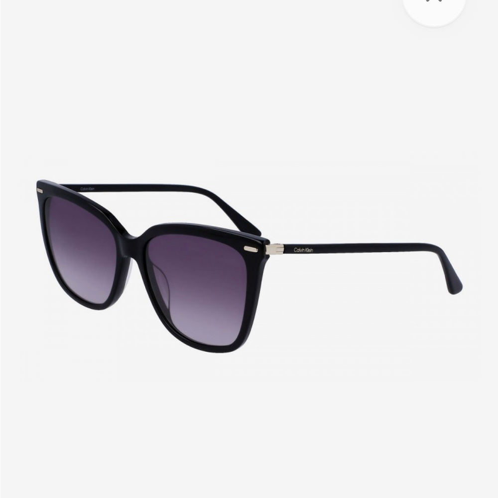 Calvin Klein CK225325 001 56 sunglasses in Black. The
001 Black color frame feat